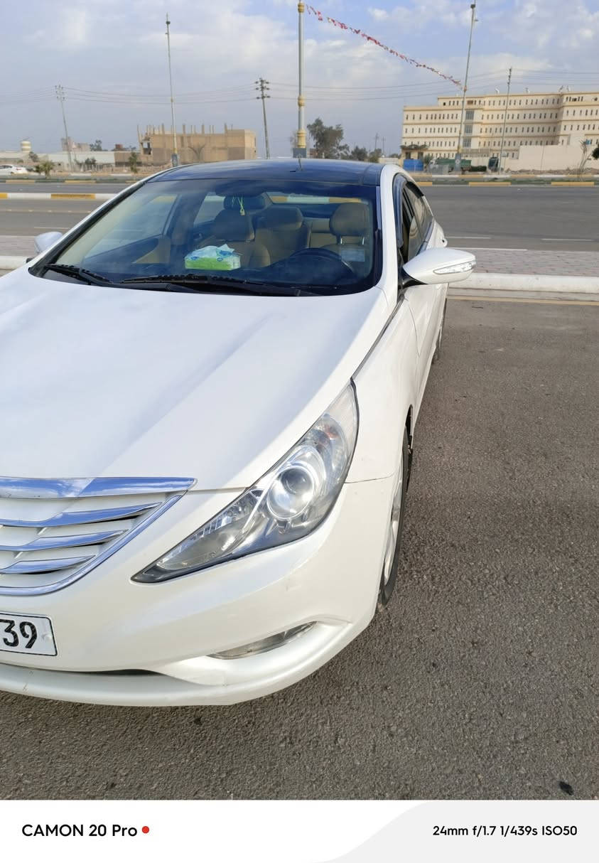 السلام عليكم
سوناتا خليجي
موديل 2011
مكفولة ماعدا بارد والسونار مرفق
بانوراما كشن كهربائي
شاشة اصل
رقم بغداد إنكليزي بأسمي سنوية لل2031
السعر 122 
للاستفسار ***********
