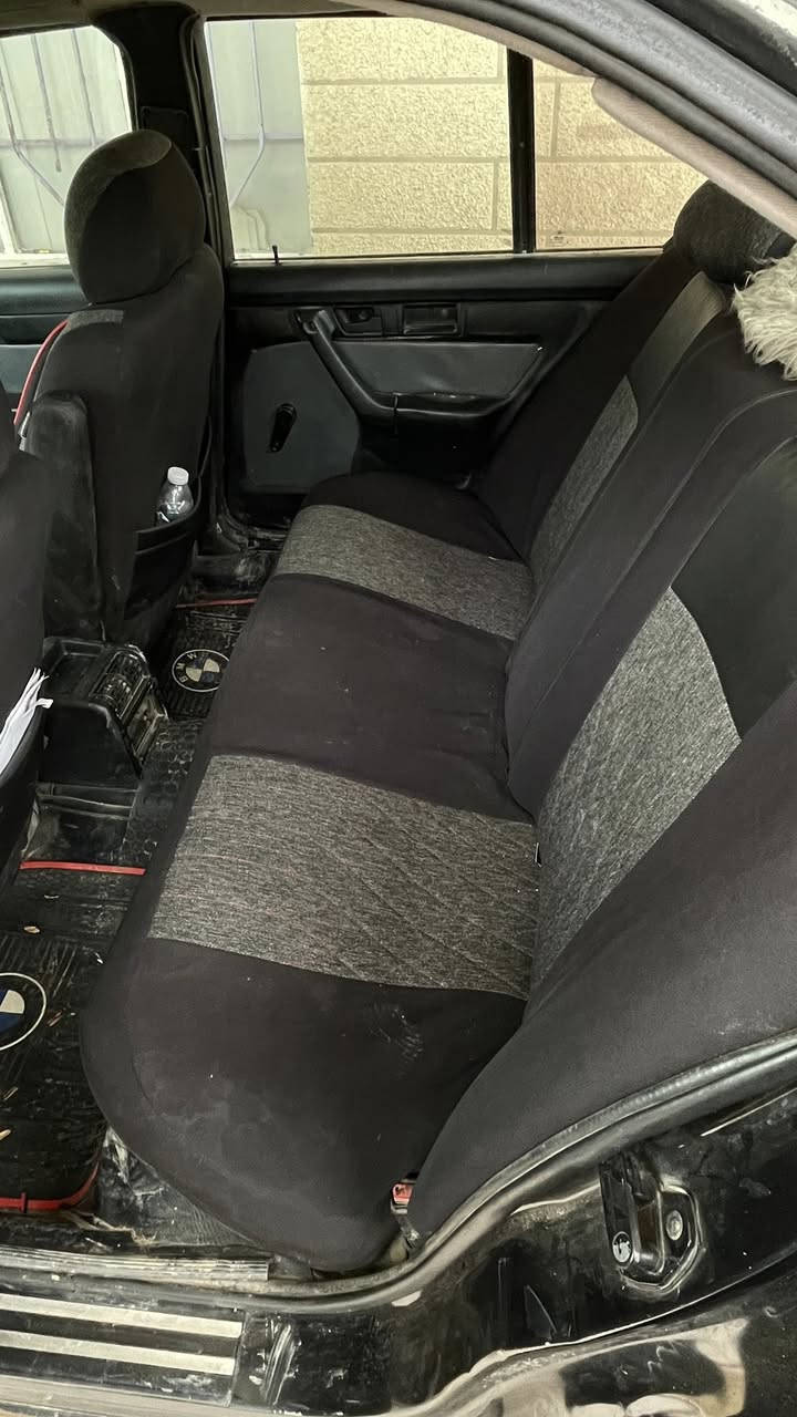 للبيع بي ام 525 اصل موديل 91كير ومحرك شرط السياره حلوه مال جناي والله  السعر 60 وبيها مجال مكان السياره موصل ناحيه ربيعه ***********
