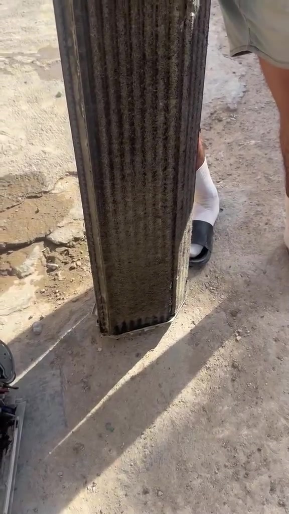 السلام عليكم من رخصت الادمن تنضيف سبالت ونصب وصيانة متواجدون ع مدار 24وشحن غاز *********** المهندس يحيى
