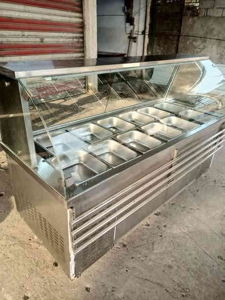 عارضة تصلح اللحوم. وال مقبلات
من رخصة الادمن عارضه قياس مترين كامله مع 12 بلانك كبير
تحتوي على غرفة خزن تجميد تبريد
العنوان بغداد جسر ديالى الكرغوليه خلف محطة الوقود شارع ماركة الهدي
الاستفسار الاتصال *********** علمنا
