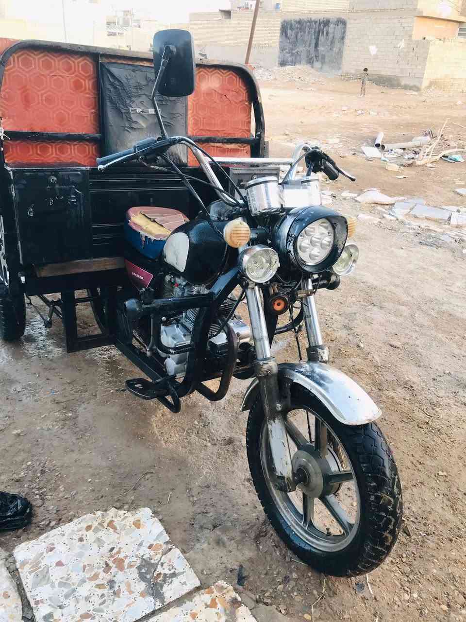للبيع..  2019
1- كهربايات شغاله 
2- تجفيت جديد 
3- اوراقه اصوليه 
4- السعر 1300 وبيه مجال بسيط 
هاتف واتساب  ***********
بغداد الحسينية الراشدية
