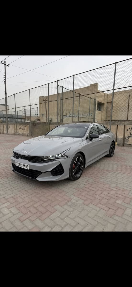 السلام عليكم كي فايف موديل 2023  اربيل الجديد تحويل او وكاله .جي تي لاين 1600 تيربو فول بانوراما بصمه جلد  احمر هاند بريك دكمه شحن لاسلكي نظام مانع انصدام امامي تشغيل عن بعد تحكمات سترين سياقه ذاتيه أربع وضعيات قياده تو ويل المرغوب الضرر بنيد وجاملغ خلفي بدون دواخل  حادث سطحي بدون ايرباك معروضه 182 وبيه مجال بسيط للاستفسار *********** مكان سياره بغداد حي العدل
