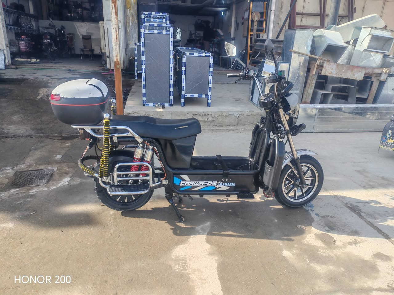 متاح جبلي الماسه ٥ بطاريات نضيف حيل مابي نقص بس البطاريات بيهن ١٠ وبيهن ٨ يمشيك خير من الله سعر ٤٠٠ الف ***********
