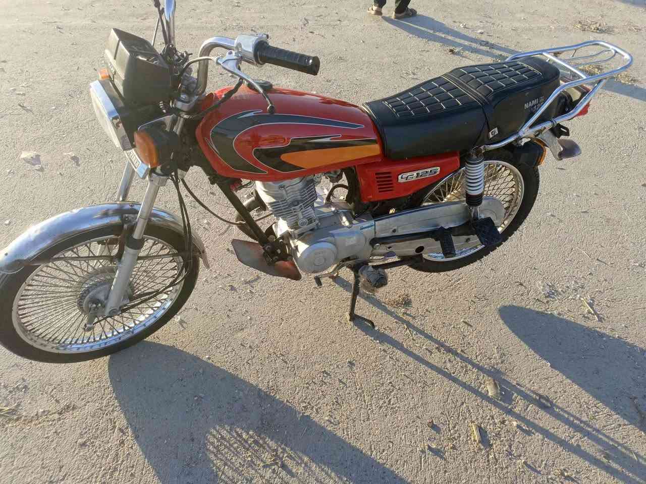 سلام عليكم دراجه كامله شاصي رفيع ناعمه ابس محرك ارشا 4وراق سكنر  ب550ابيه مجال مكان المجر الكبير  هاذ رقمي ابي وتساب  ‏‪***********‬‏
