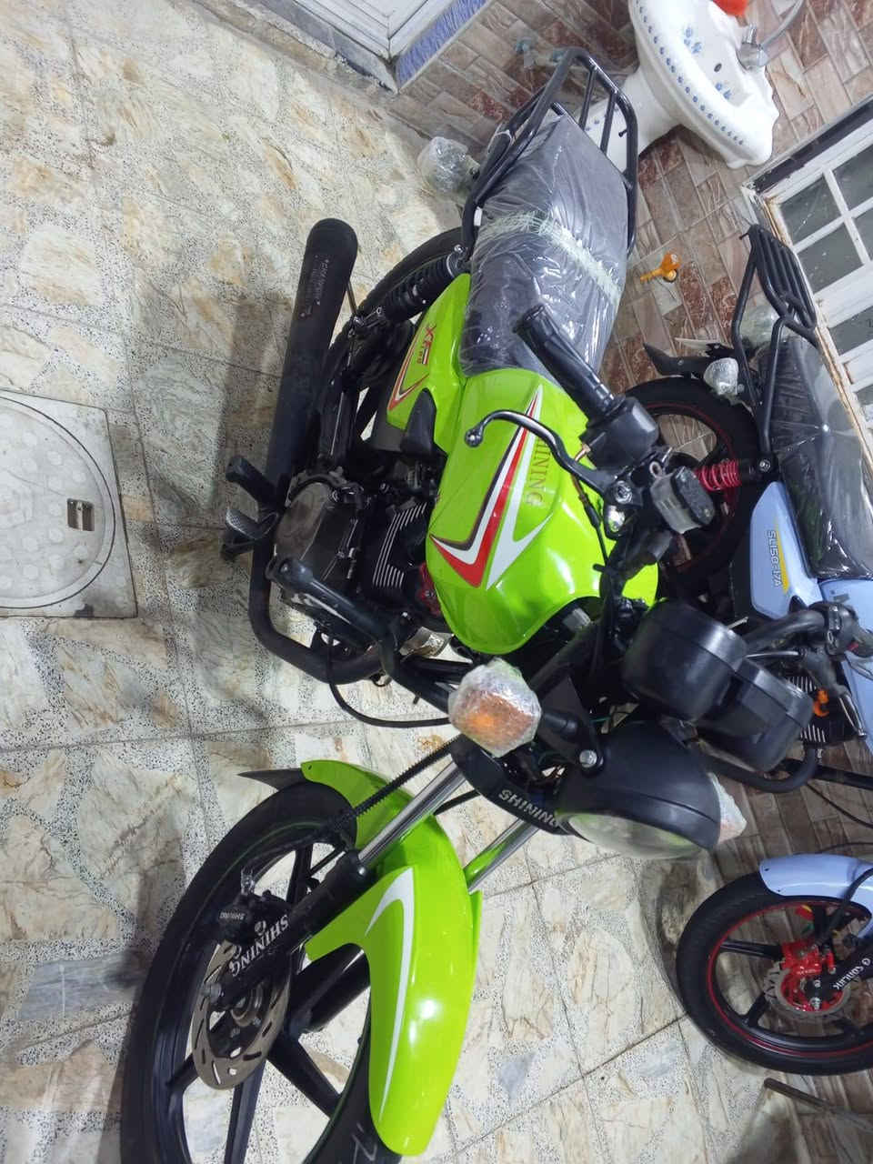 يا الله
سلام عليكم ايراني شاينك موديل 23 نازله بل 25 إدراجه مال جناي عله أيدي إدراجه مكفوله كفاله عامه مكاني بغداد الغزاليه رقمي *********** هاذه الرقم اتصال *********** سعرها 800 وبيها
