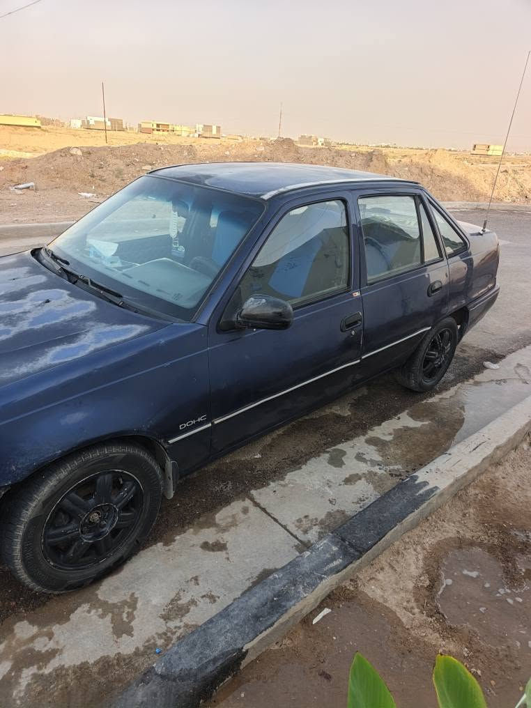 دايو سلو موديل ١٩٩٤محرك مسكر كير عادي رقم بغداد هزه جديده ترايك للبصره كلها شغاله بيه منظومة تبريد كامله فقط نقص قايش سعره ٣٠ ورقه وبيه مجال قليل وبيه جراد بل قماره واابنيد سياره باسمي تحويل مباشر ومشتري باتري جديد ماصاراه اسبوع جديد الاتصال  *********** كويسينجاك, أربيل
