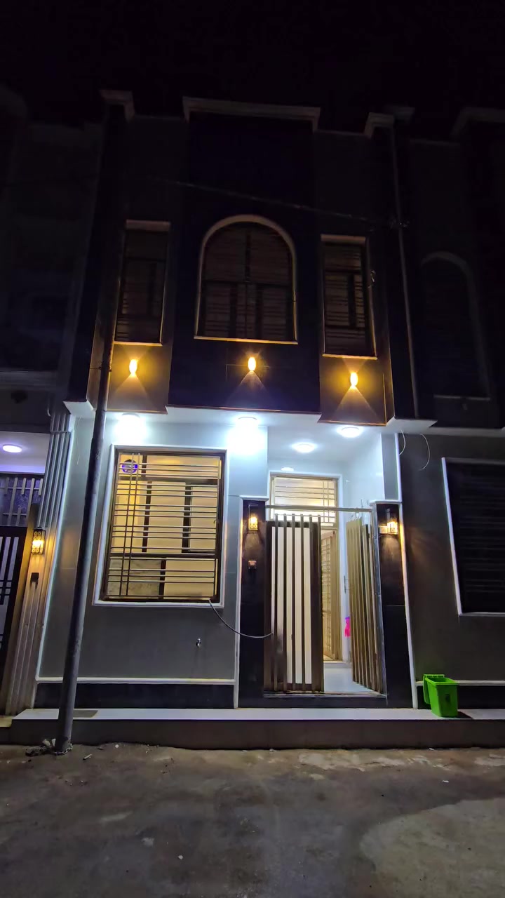 #متابعه_للحساب
🔴 بيت مساحة 50 متر طابقين بناء جديد  للبيع
🟣 السعر٩٨مليون
🔴 طابو  زراعي سند ٢٥ 
🔴 اقرار محكمة من صاحب الارض مباشرا
🔴 الخدمات (  ماء ♦️ كهرباء ♦️ مجاري )
 🟠 الموقع كربلاء - حي العباس ع
🟠 للاستفسار التواصل على الارقام التالية: 
***********- ***********📞للتواصل واتساب
#متابعة_للحساب #عقار #بيوت #كربلاء #فيسبوك #انستا
