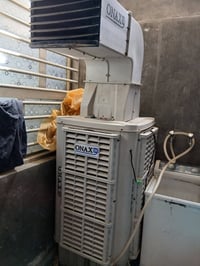 مبرده. حجم كبير. شغاله مشتغله. موسم واحد.  تجي تفحصهه وتاخذه. السعر. 2...