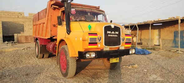 مان قلاب للبيع شرط كير مكينه اكسل كهربائيات شاصي المكان الحويجه رقم ***********
