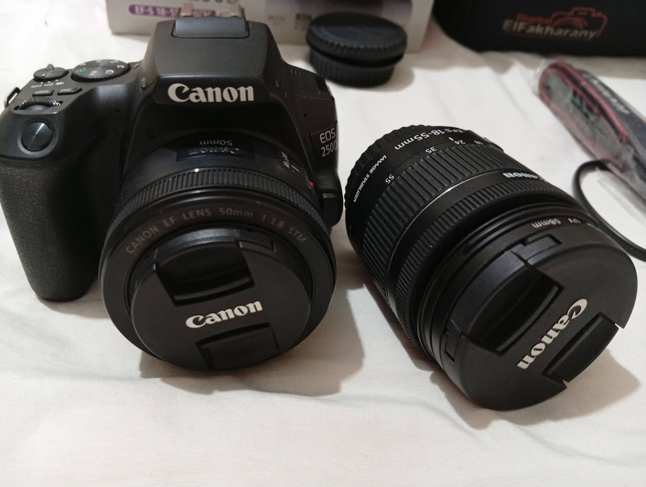 كانون Eos 250D
للبيع كسر زيرو استخدام بسيط معاها كل حاجه وعدسه أخرى اضافيه


**إذا كنت صاحب هذا الإعلان وتريد حذفه لأي سبب، رجاءا أرسل رسالة إلى الدعم الفني**
