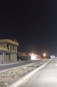 قطعة تجارية للبيع في ناحية الرشيد حي الفاو في بداية شارع ٣٠ التجاري مس...
