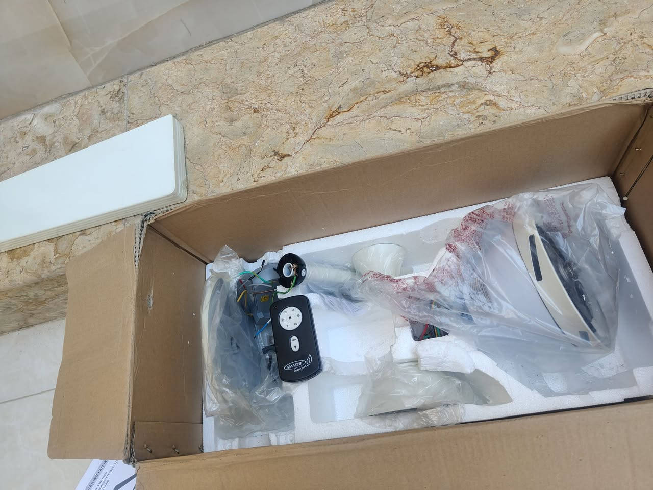 مروحة باله حجم كبير جدا
5 ريشه ٫٫6 سرعات ٫٫سمارت تحكم ريمونت 
لون ابيض فد شي مرتب تفيده يراسلني


**إذا كنت صاحب هذا الإعلان وتريد حذفه لأي سبب، رجاءا أرسل رسالة إلى الدعم الفني**