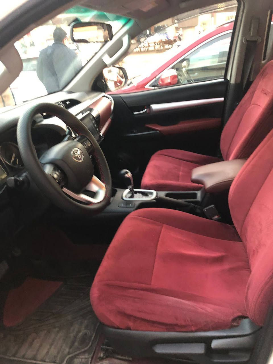 هايلوكس 2022 بأسمي رقم اربيل  6سلندر  TRD ماشية 96000 السونار مرفق بالصور رقم الهاتف ***********8
 340$ بيها مجال للطيبين
