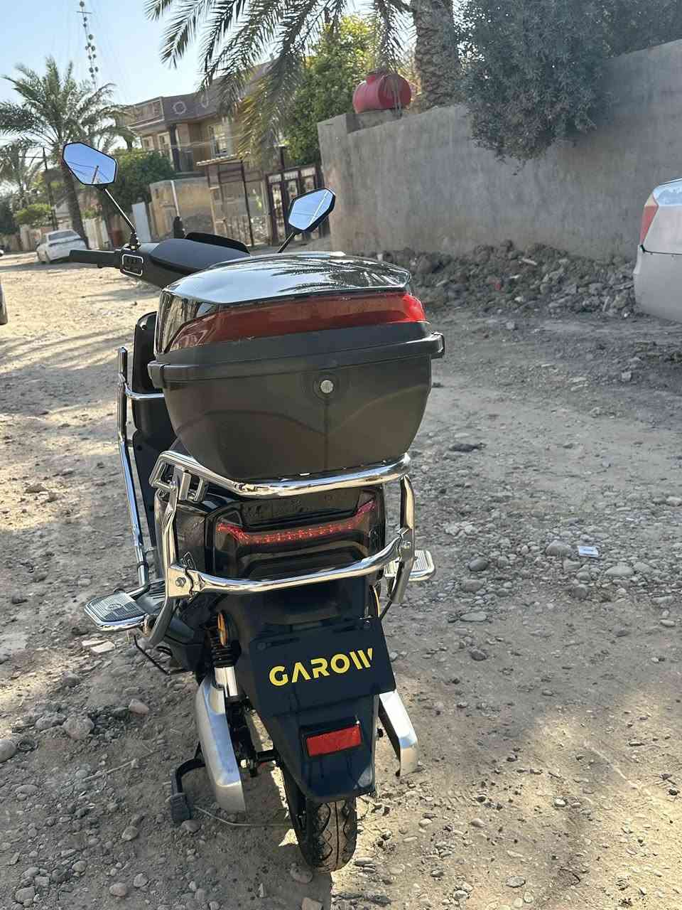 سلام عليكم درجه شحن للبيع بيها بطاريات تعبانه هسه شغاله بس ضعيفه مكانها راشديه مال حسينيه 500
 
***********
