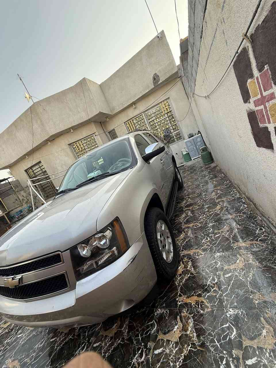 السلام عليكم سياره تاهو موديل 2008كفاله عامه من دعاميه مكينه وكير وحداديه وتخم تاير وتبريد كله كفاله السياره رقم بغداد باسمنه إنكليزي السنويه   لل30 مكان السياره البصره سعر 175وبيها مجال للشراي رقم الهاتف***********
