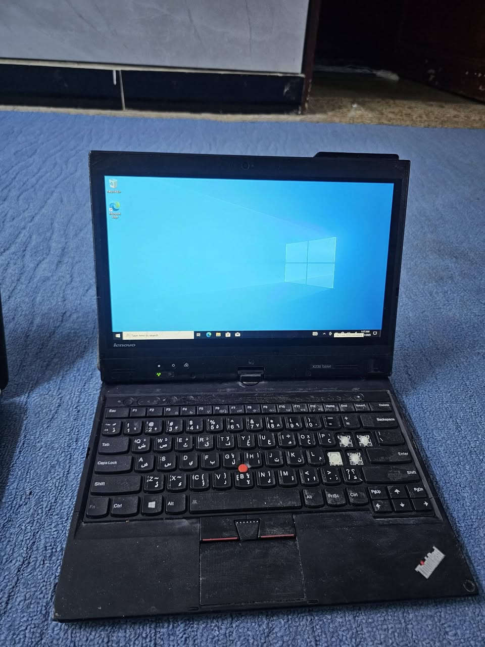 مكلف بالنشر فقط
للبيع لابتوبين للتصفح 
الاول لينوفو 
شاشه فول HD 
الوان 100%
يدعم اللمس بدون تكطيع وبي ميزه شاشته تنكلب يصير تابلت
وويا هم قلم وشغال كلشي طبيعي
رام 4GB
هارد HDD 300GB
سرعه الاقلاع بحدود 12 ثانيه
معالج Cor i5 جيل 3
اللابتوب يجي ويا جنكه وشاحنه وماوس

اللابتوب عيبه بي مشكله بالكيبورد 4 دكم مايدوسن
 وحرف الواو 8 i k 

السعر 225 الف

اللابتوب الثاني HP
شاشه فول HD
رام 4GB
هارد 700GB
سرعه الاقلاع بحدود 15-20 ثانيه
معالج amd A4 4300M
اللابتوب يجي ويا جنطه وشاحنه
اللابتوب عيبه بي مشكله بالكيبورد المسح و حرف الكاف و بعد دكمتين هم مايشتغلن 

السعر 150 الف

الموقع البصره حي المهندسين 
رقم التواصل ***********
