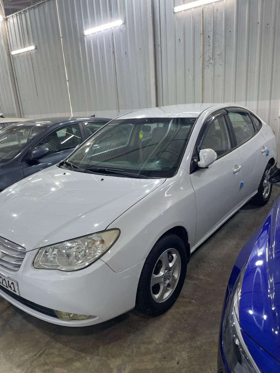 السلام عليكم/ سيارة للبيع  هونداي النترا  خليجي . موديل 2010 .رقمها بغداد الجديد انكليزي . محرك 1600 دكشن عادي  . سنوية مجددة . كير ومكينة وحدادة وتبريد  (خير من الله ).. 
    السعر    115 $ 
        وبيه مجال  وللاستفسار على هذا الرقم ***********
