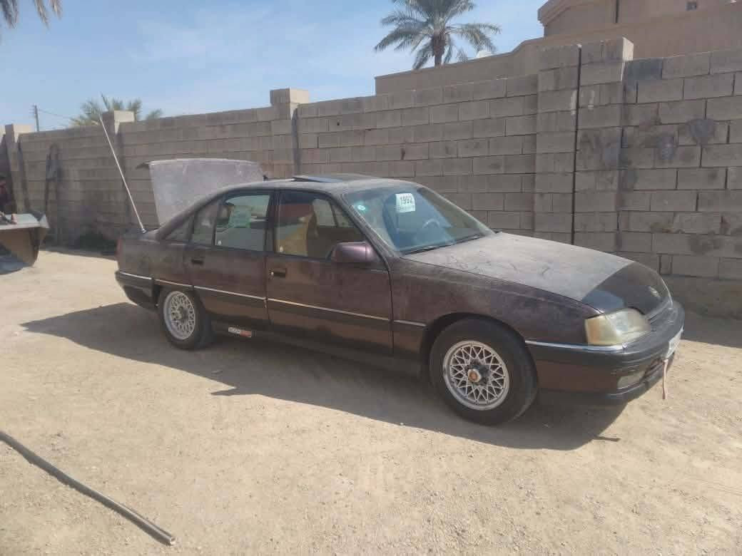 السلام عليكم  اوبل 92 محرك 2000بلاد كير عادي جام كهرباء كلير فقط خويس ماكو شواصي بلاد رقم انبار مكان الرمادي  سعر 38 بيه مجال ***********
