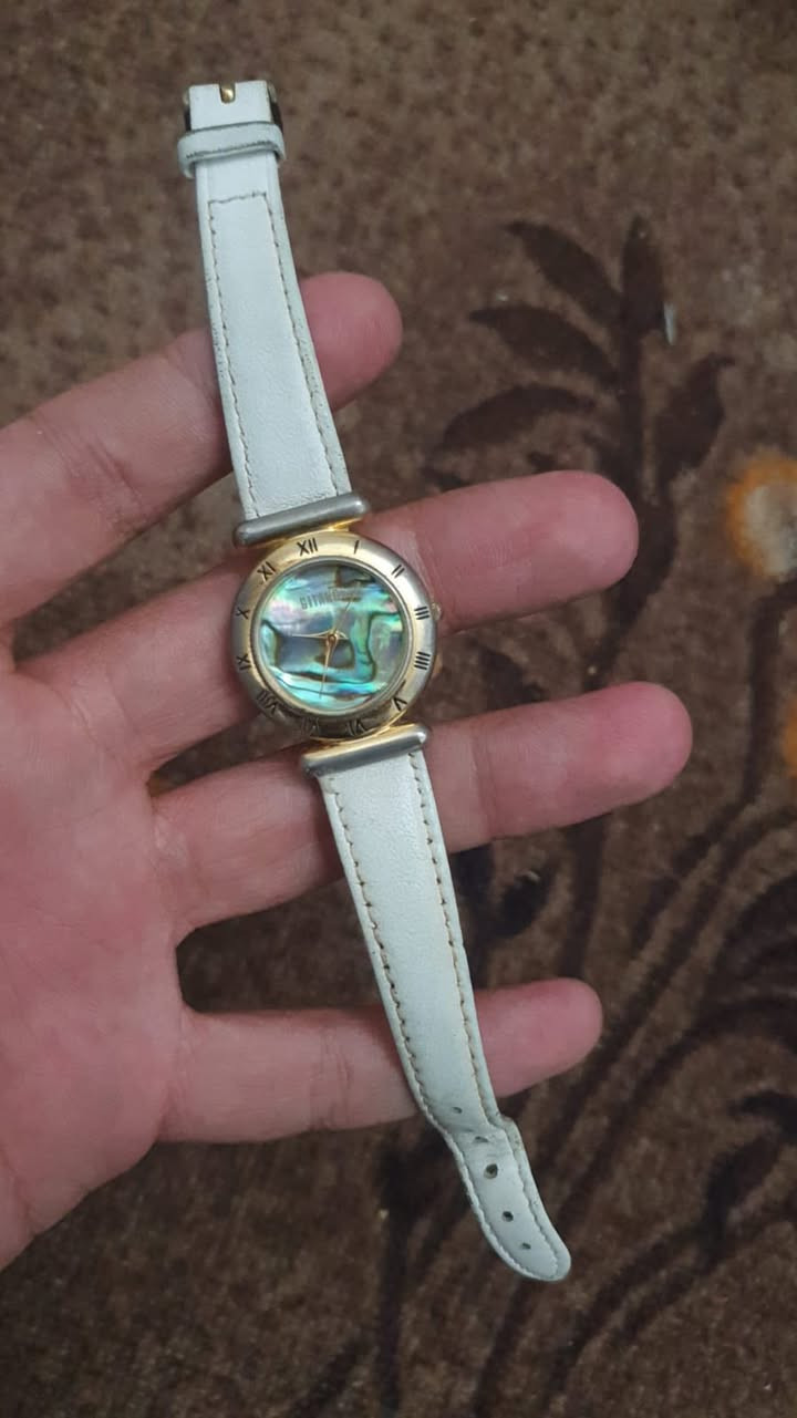 قطع باله اصليه
اكل قطعه وسعرها واليريدهن كلهن عادي


**إذا كنت صاحب هذا الإعلان وتريد حذفه لأي سبب، رجاءا أرسل رسالة إلى الدعم الفني**