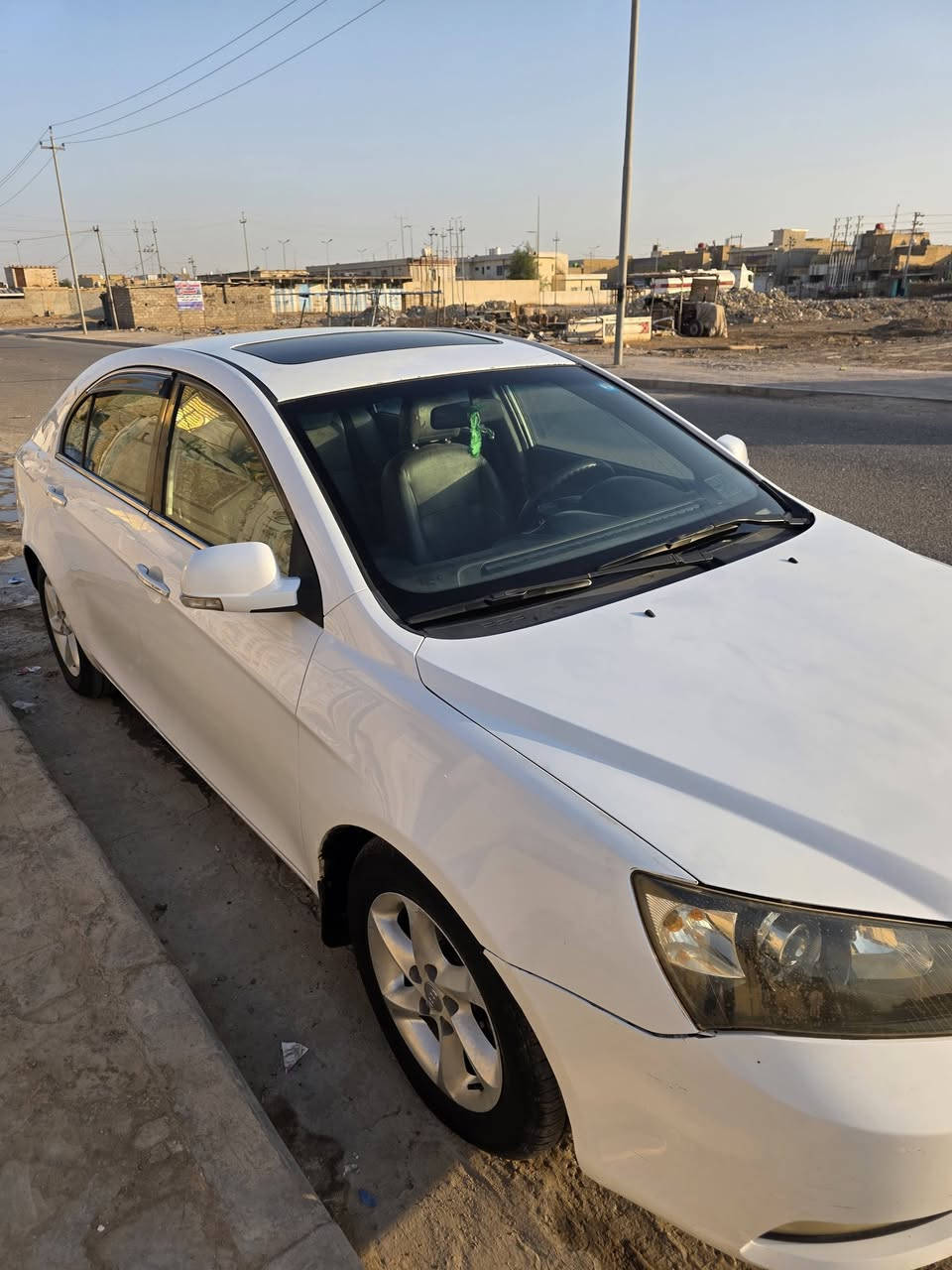 سلام عليكم سياره جيلي امكراند c718 2013 مكينه وكير بلادي مكفول نضيفه حيل سياره ما متعوبه مال بيت
رقم ميسان  الإنكليزي مصفره هيئه وغرامه  
للاستفسار ***********
مكاني عماره
