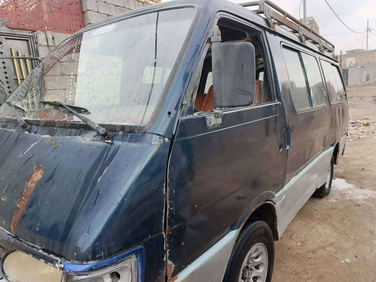 سلام عليكم سياره بسته نضيفه نكليزي البيع التفصيل على رقم ***********
