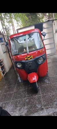 مرخصت مدير الكروب تكتك 17 للبيع معمره تعمير يخبل كهربائياته كله شغاله ...