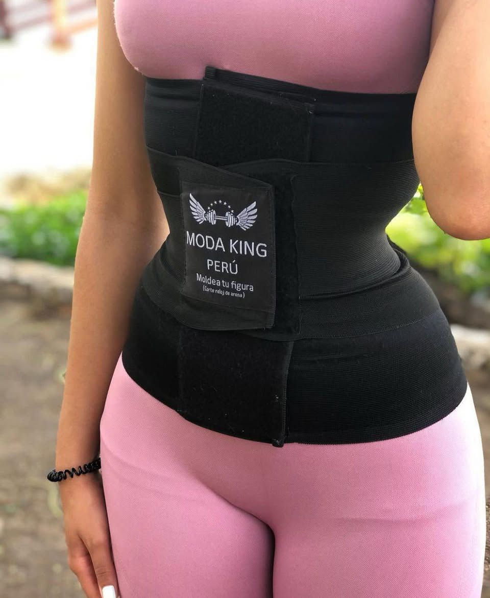 مشد نحت الخصر الثلاثي..
رهيييب بمعنى الكلمة 🔥🔥
راح تحصلي ع خصر مشدود ومنحوت بمدة قياسية محدودة بعد الالتزام
بلبسه ساعات محددة من اليوم..

لا ترهلات ولا انتفاخات جانبيه.. بل بطن مسطحه وخصر واااااو💪
يستخدم ايضا لألام الظهر والفقرات السفلى
متوفر باللون الأسود فقط وايضاً 

القياساتXxlو xl...
 الاصلي الاصلي 

#يوجد_توصيل_لكافه_المحافظات


**إذا كنت صاحب هذا الإعلان وتريد حذفه لأي سبب، رجاءا أرسل رسالة إلى الدعم الفني**