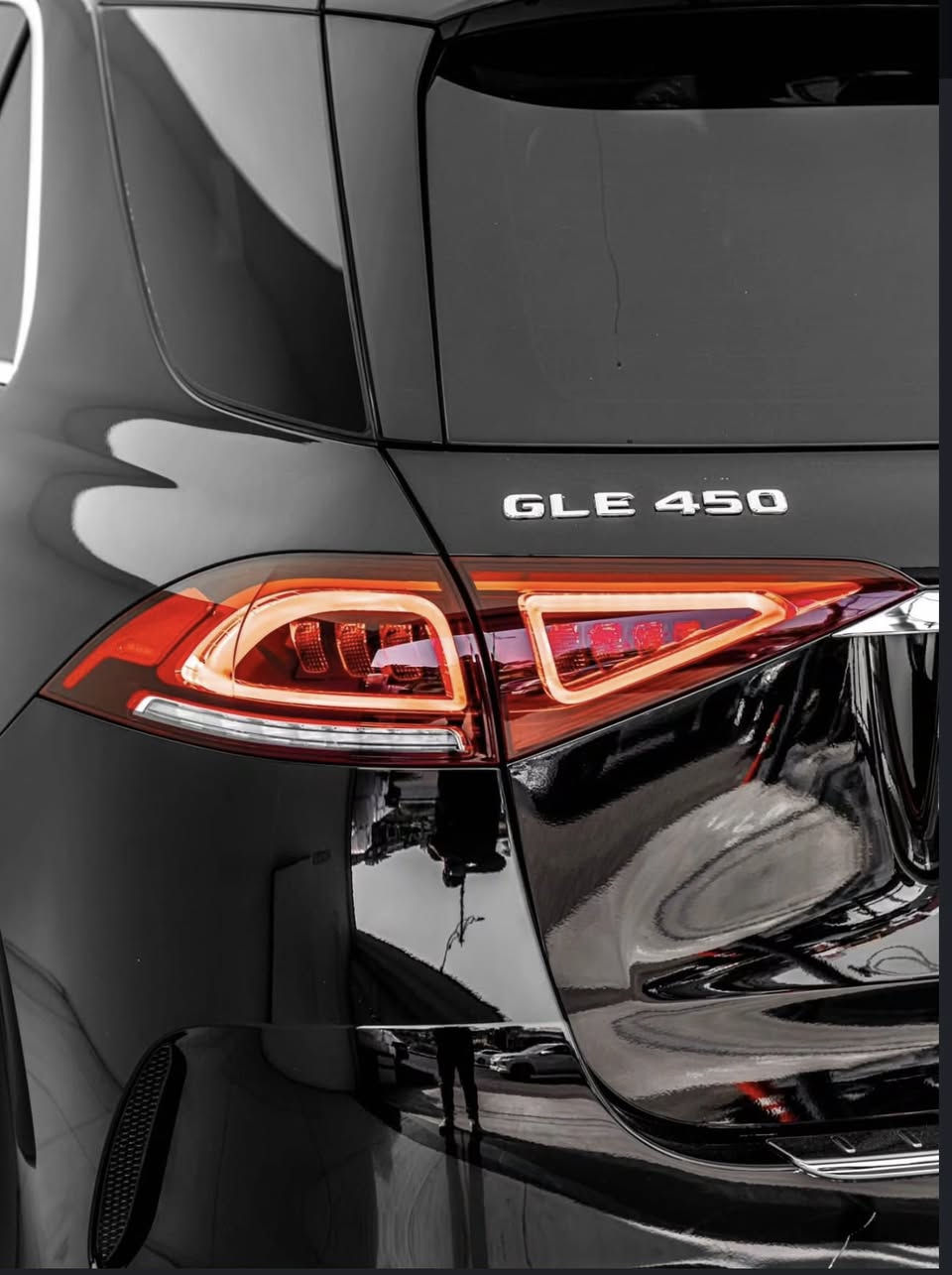 GLE450
4MATIC
2022
سيارة فول فول
داخل وكالة bcm 
ماشي 31 ألف فقط
سعر 56000$ 🔥فقط
مكان سيارة أربيل 
***********
