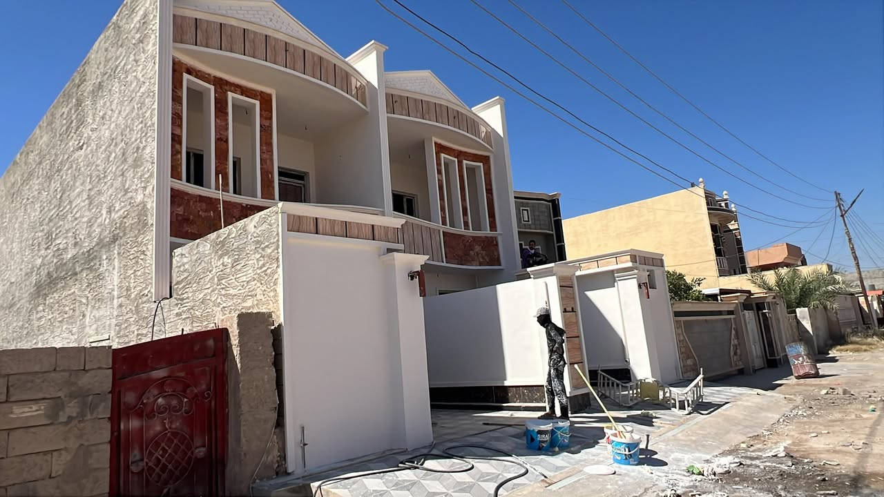 السلام عليكم ورحمة الله وبركاته 

يوجد كادر لعمل سقوف ثانويه +صبخ + عمل ديكورات بلازمه + عمل ورق جدار + بديل رخام و كل الانواع 
 للأستفسار 

فهد لوكالة الاصباغ ‭***********‬
 عبدالرحمن ***********
