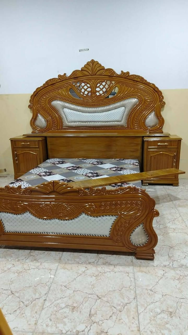 غرفه نوم جديده مامستعمل ابد لبيع با مليون و 125 
مكان جانب الأيمن أقرب نقطه داله  مدرسه الرحمه   الرقم الموبايل ***********
