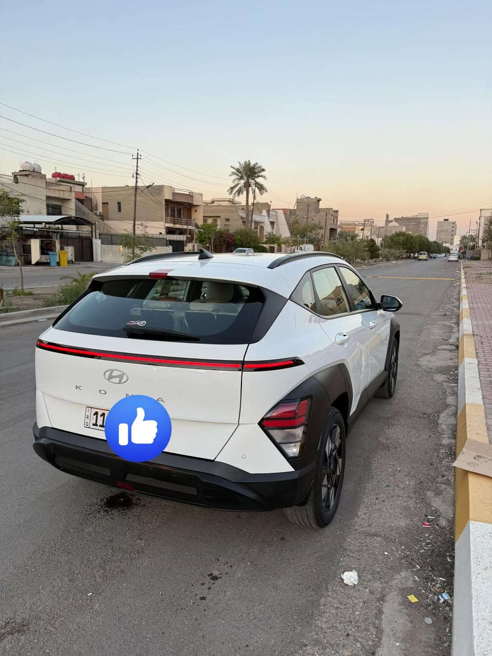 كونا 2024 خليجي للبيع
مكفول الصبغ بيه طخه خفيفه بالباب 
فووول مواصفات 1/1
رقم بغداد 
بصمة
تشغيل عن بعد
فتحة
محرك 2000
حساسات
شاشة
كامرة
مود درايف
اوتو هولد
سايد بريك بصمة
كشنات كهرباء
مري شفط
شاحن موبايل
ماشية ٩  الف 
باقي المواصفات موضحة بالصور
السعر ١٩٧٠٠$
***********
