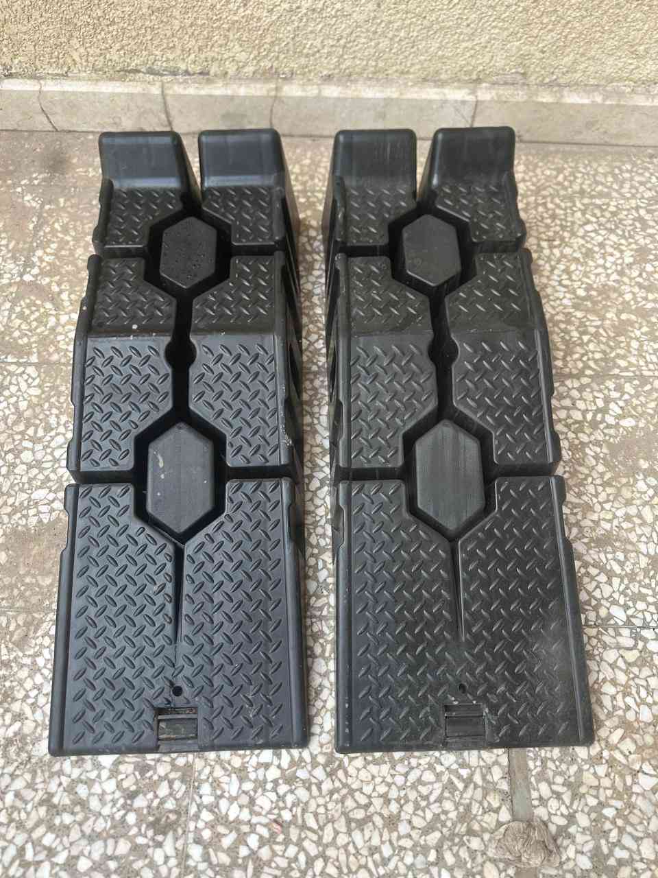 غراض محطة غسل و تبديل دهن للبيع شلع
غراض للبيع شلع كمبريسر ماركة الدولية 50 لتر استعمال اربعة ايام
بطل رغوة جديد جدً 
رفوف عدد ثنين 2x2x60 قويات جداً غير مستعملات
رمبات جدد
صوندات عدد 3
تانكي 1000 لتر 
ماطور ماء انجيكو استعمال قليل جداً
سيت لقم غير مستعمل
دريل شحن غير مستعمل
محكان عدد 3 غير مستعمل
كيج هوى
مسدس كاز 
مسدس هوى 
صندوق ملمع تايرات اصلي 
ملمع دشبول اصلي العدد 8
تعلاكة مال كماليات عدد 2
خاولي ثخين ملون كبير عدد 12
باكيت كامل عطر ابو الباخرة الاصلي 
عطر هداية عدد 98
عطر وينسو خشب عدد 38
الغراض كلهن جدد و اغلبهن ما مستعملات
السعر 1,350,000 وبيهن مجال 
الاتصال ***********
