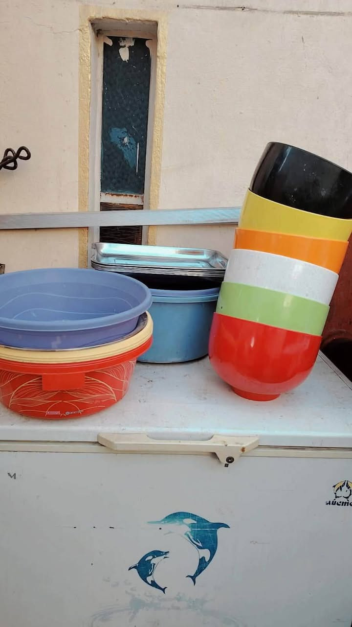 غراض البيع الي يحب يتواصل وياي على الخاص زائد مشوايه دجاج وسكاكين اصليه برازيلي مال كص


**إذا كنت صاحب هذا الإعلان وتريد حذفه لأي سبب، رجاءا أرسل رسالة إلى الدعم الفني**