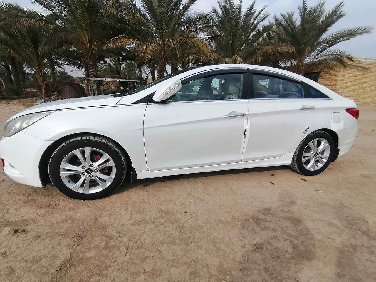 سلام عليكم سوناتا٢٠١١ للبيع خليجي رقم أربيل بسمنه بني راما تبريد قطعتين مري شفط علريمون شاشه سياره جديده حيل المكان بابل الحمزه الغربي إستفسار على الرقم ***********
