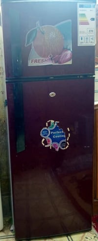 ثلاجة تجميد • غسالة ٣٨ • تغسل بطاطين