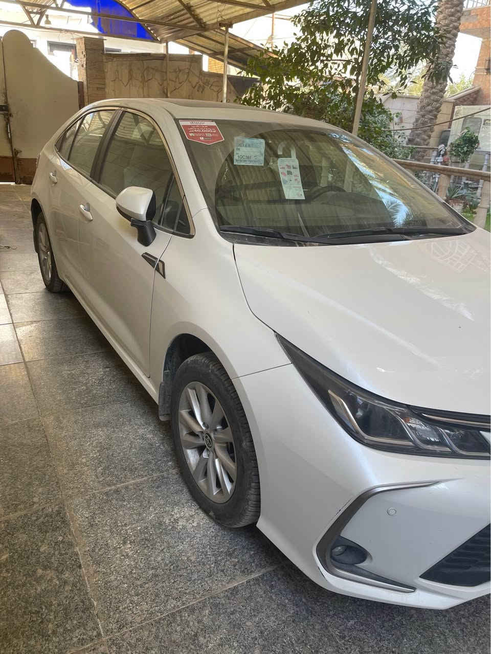 السلام عليكم ورحمة الله وبركاته 
للبيع كورلا موديل ٢٠٢٤ وكالة ساز ( بانزين ) 
ضمان وكالة تويوتا العراق بكل الفروع لغاية ٤٠ ألف 
بحالة الوكالة عداد ألف فقط على أيدي من الشركة يعني زيرو
مكفولة كفالة عامة من كل شي
محرك ١٨٠٠ بانزين 
بصمة تشغيل
بصمة أبواب 
تبريد قطعتين 
حساسات امامي وخلفي 
مرايا شفط 
شاحن وايرلس
عدادات الكتروني
لايت زنون 
كشافات 
تحكم كامل
كروز سرعة 
وغيرها الكثير من المواصفات 
للاستفسار الاتصال على ***********
مكان السيارة الديوانية/ الجزائر 
السعر ٢١٨ ديوانية, القادسية
