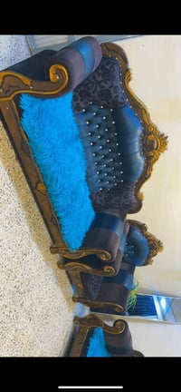 طقم كراسي • ٥ قطع • منصور