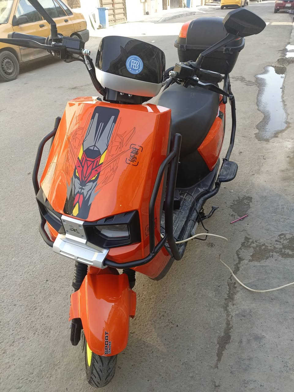 للبيع دراجة سكنس موديل ٢٠٢٦ مستعملة اقل الشهر شخط مابيهة
بريك امامي وخلفي دهن

٦ بطاريات كبار

تشتغل بصمة وكارت

نظام ٤ سرع

نظام p

سرعة ١٢٥

نظام رجوع للخلف R بيها درع وجنطة

السعر ٨٥٠ بي مجال بسيط بغداد حي القاهرة للاتصال ***********
