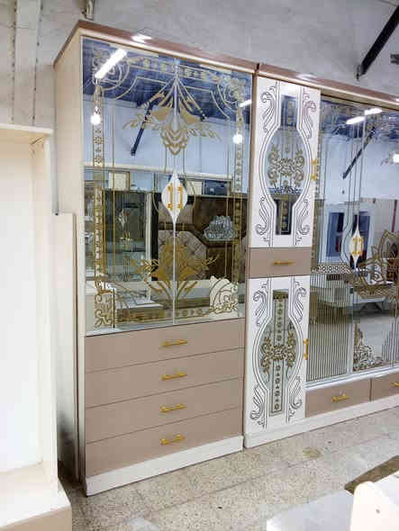 غرفه تركي بواب 9قطع 

نظافتها 100 💯 شد ونقل مجاني داخل الموصل 

اي استفسار ع واتساب او رقم او صفحه المحل 

***********
***********

نستقبل الغرف التركي المستعمل او معارضه
