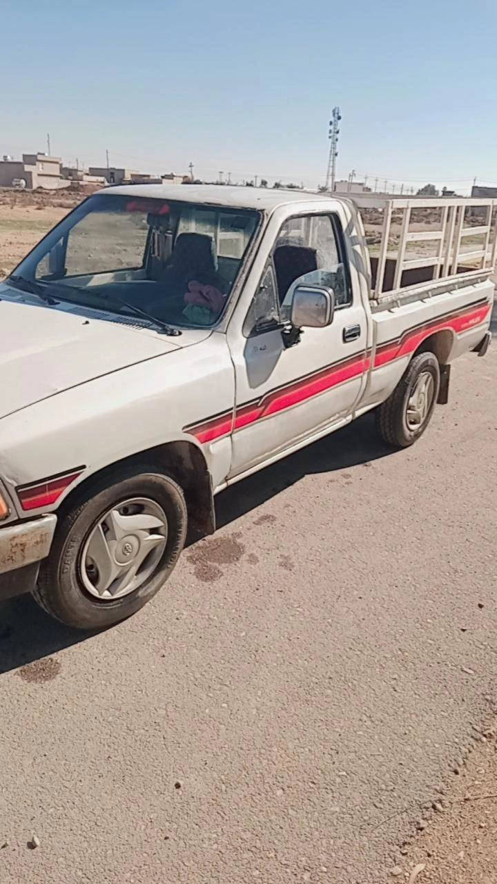 سلام عليكم بيكم للبيع موديل 98 سنويه باسمي بي صرف قليل   سعر 45بيه مجال
مكاني كركوك
رقم موبايل ***********
