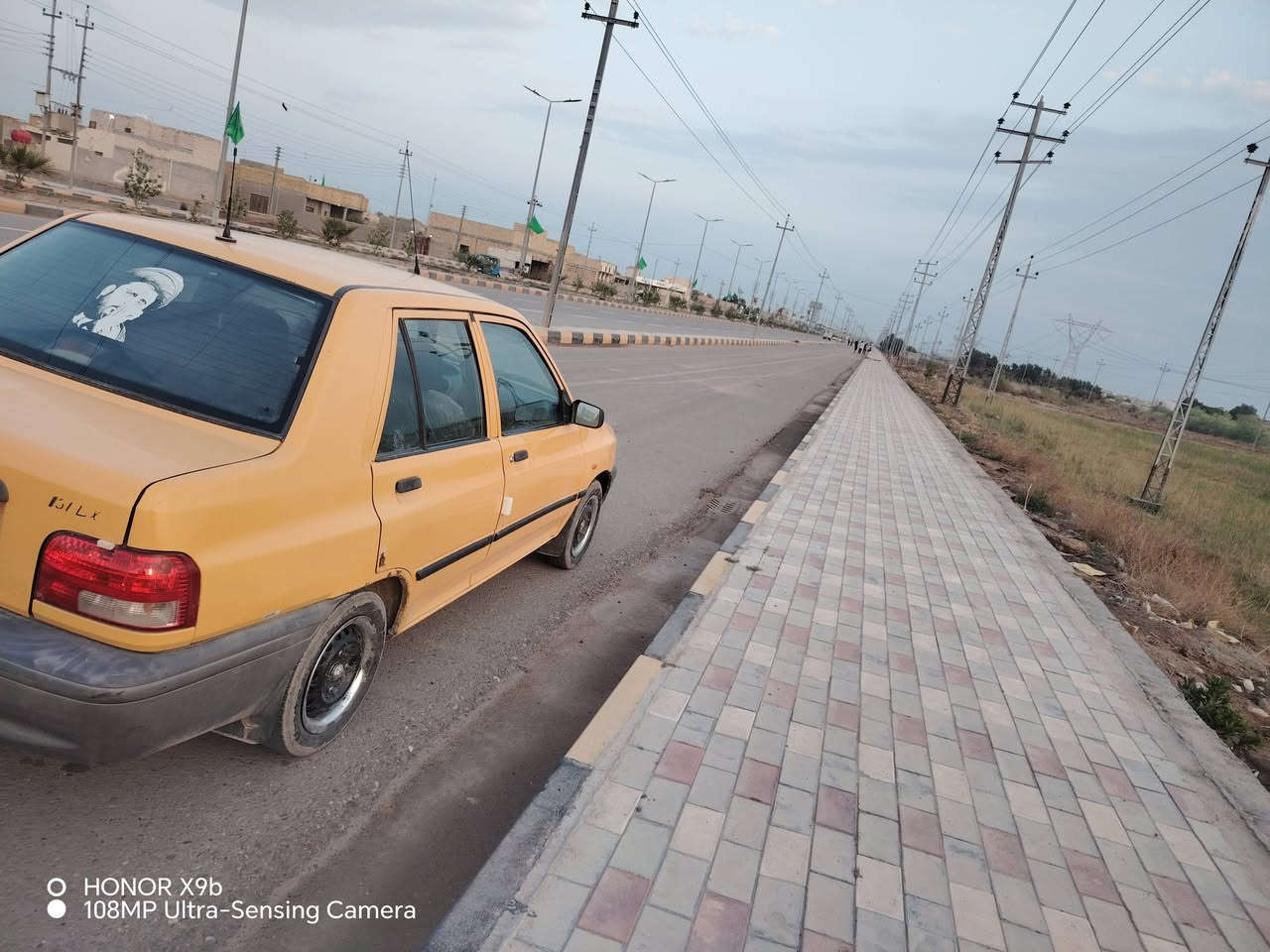 سلام عليكم سايبه موديل 18 ايرانيه مكينه وكير وحداده جديده كهربايات كلها شغاله تبريد ش
سياره كفاله عامه لا ضربه ولا تبديل براكيت شركه ميسان مشروع وطني تراي ميه وستين مصفر هيه وغرامات مفروشه مدوشمه ميسان قلعت صالح ***********
