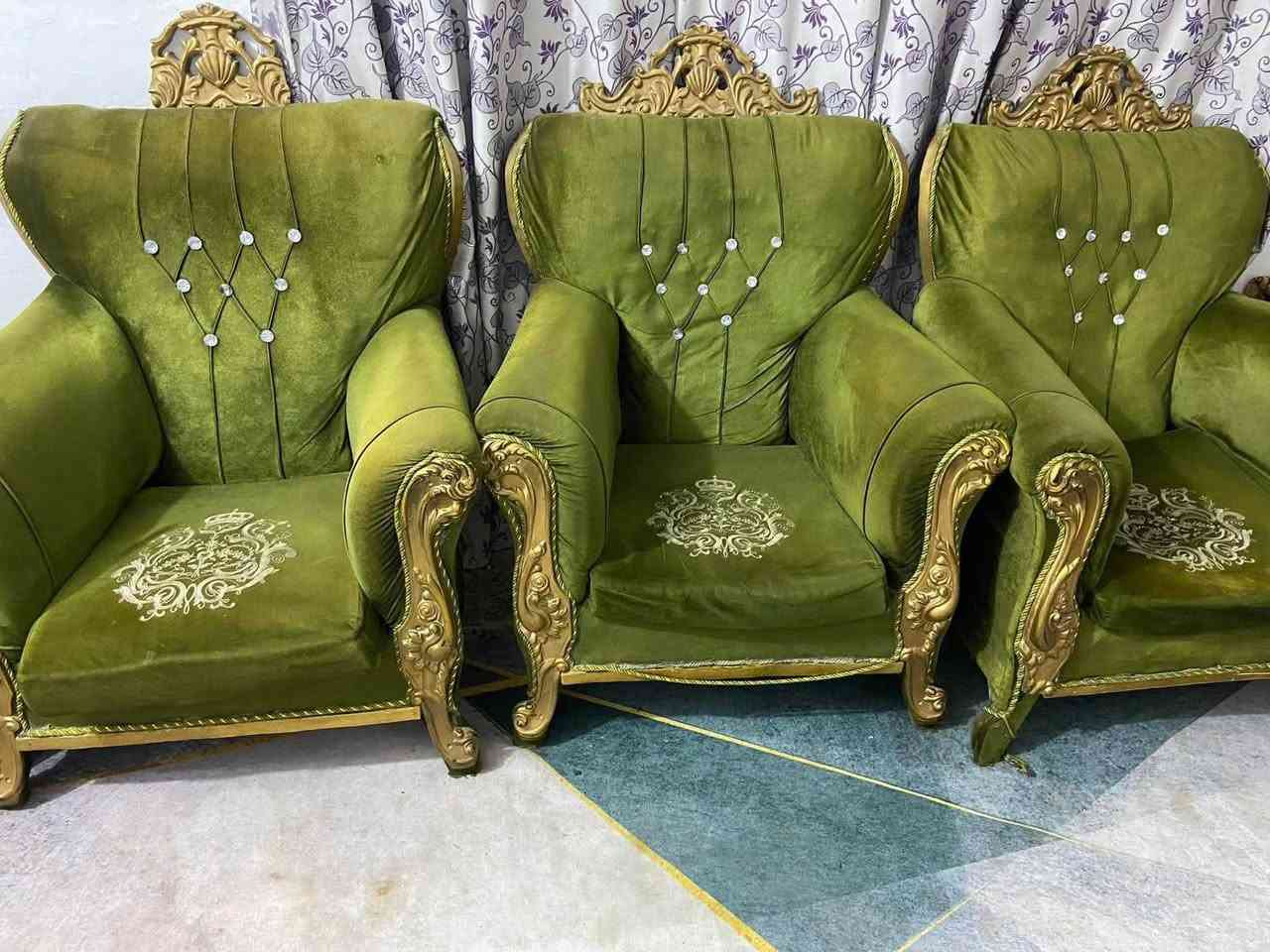 سلام عليكم تخم تركي للبيع ١٠ مقاعد كربلاء حي العامل اسعر ٢٥٠ أبي مجال ***********() ٠٧٧٢٣٧٩٩٥٩
