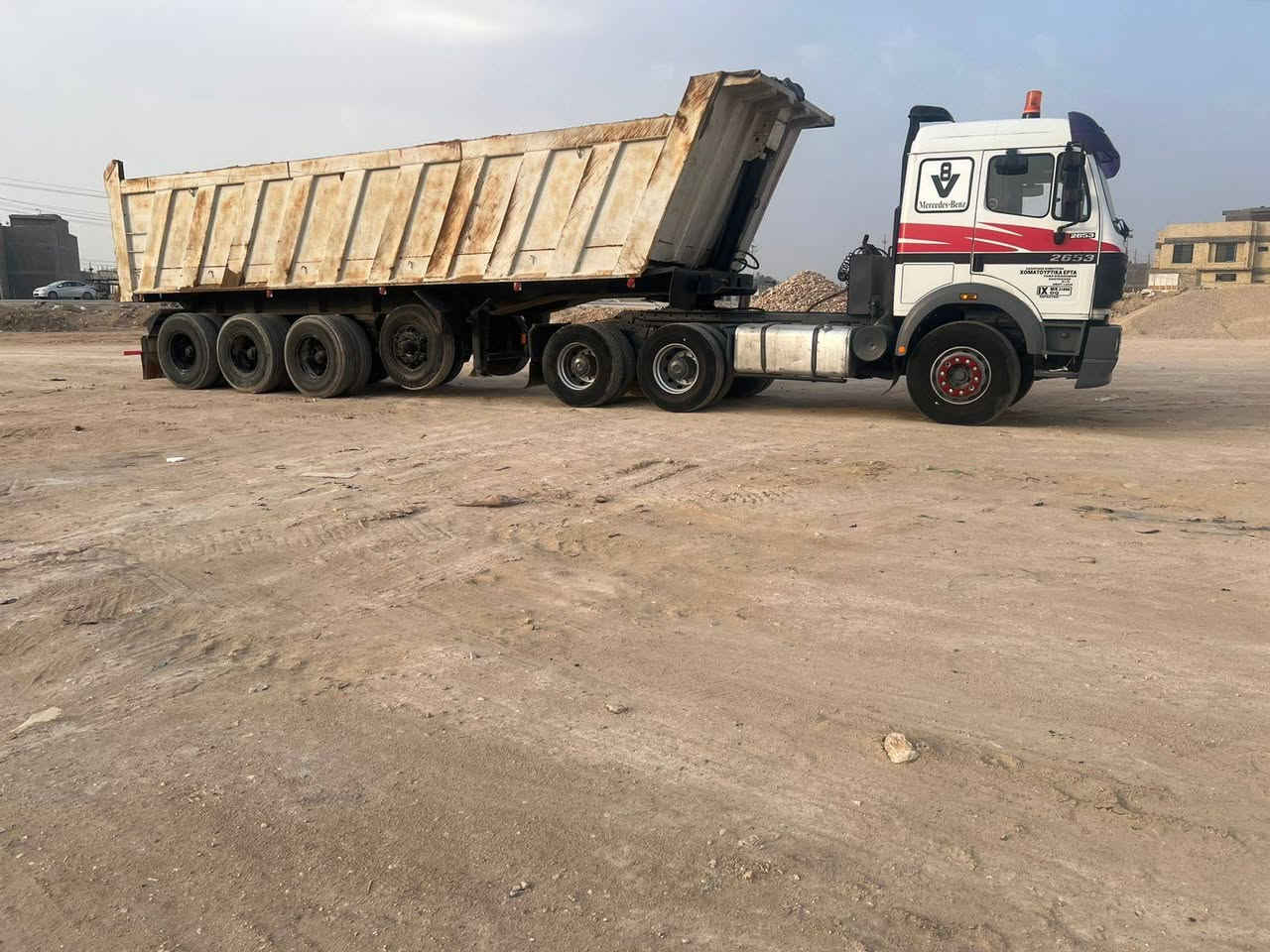 سلام عليكم الهم صلي على محمد وآل محمد ✅✅كرواتي مديل 93مكينه 53كير210مجموعه جيف رقم بغداد ألماني مميز بسمي ل28 ٣لوحات مربوطه قلاب ٤ محاور تخم ✅تاير عربانه المانيه 3 دنكير وضايفيله دنكير رابع جوبلس ذرعه 40 مكفوله تخم تاير راس وعربانه جاهزه✅ للعمل السعر5 دفاتر.وبيه مجال الاستفسار ***********
