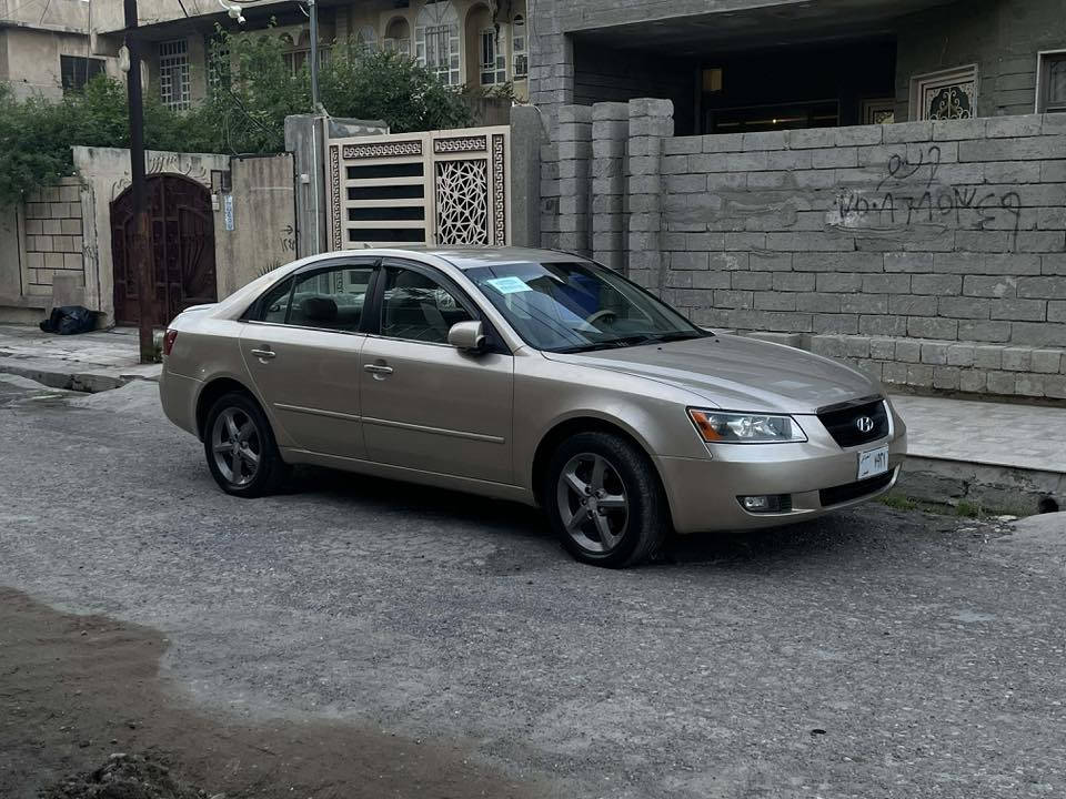 السلا عليكم سوناته 2006 السياره مصبوغه عام رقم جديد سنويه جديده سعر السياره 95 وبيها مجال ***********.      ***********  للاستفسار اتصل على الأرقام
