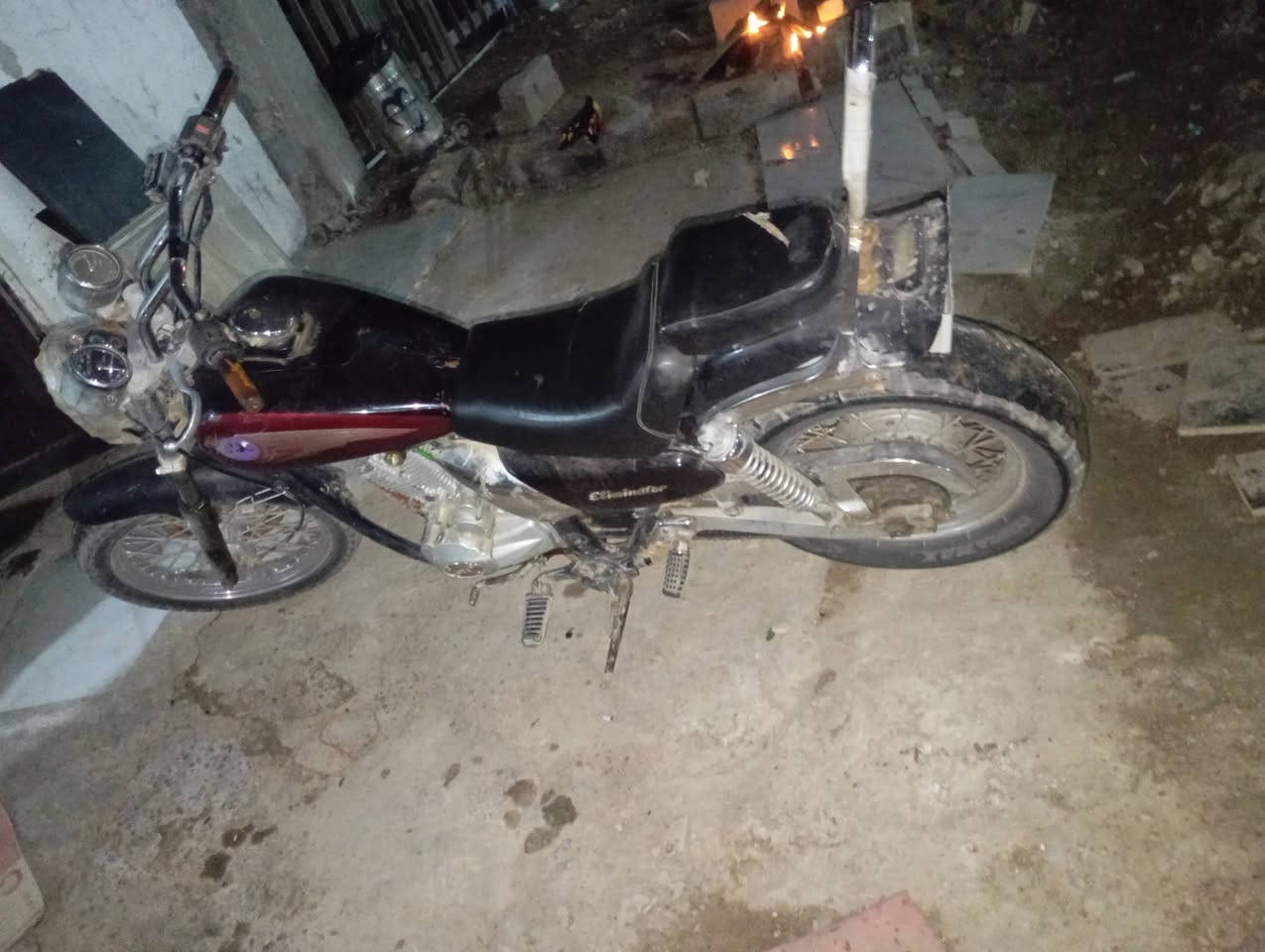 سلام عليكم هارلي البيع اوراق اول هندر مكينه امتيار 2024ما مفتوحه شلعه سعر 325وبيهه مجال مكان زبيديه خاص او رقم ***********
