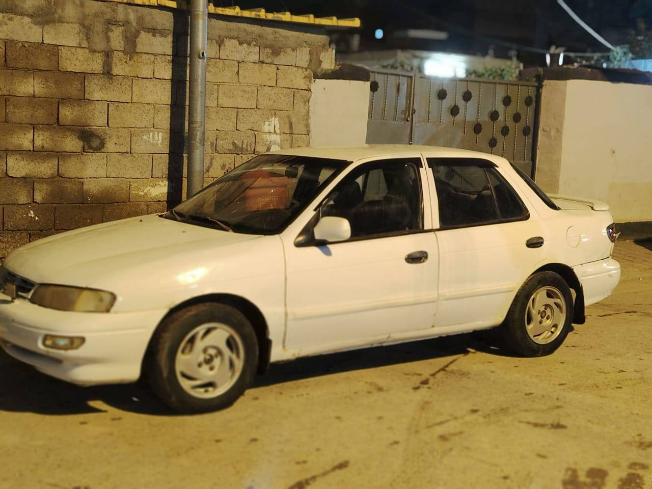 السلام عليكم 
سيفيه للبيع موديل 96 رقم ديالى مكان السيارة بغداد 
السعر 28

 ***********
