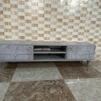 ميز بلازمه اخَو جديد نضيف كلش شهر صالي مشتريته سعر 30 قفل  (قياس متر 5...