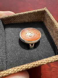 عقيق يماني • ٢٥٠ سنة • خاتم متحفي