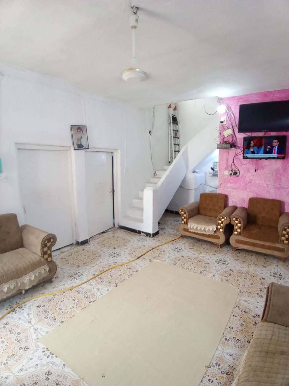 بيت للبيع بشارع النفط قرب حسينة الامام القاسم أو حسينيه سيد فاهم بالضبط شارع جاسم البدري  المساحة 330متر
بيت للبيع بشارع النفط قرب حسينة الامام القاسم أو حسينيه سيد فاهم بالضبط شارع جاسم البدري  المساحة 330متر 

3غرف 5 في 4

ومطبخ و استقبال 7في 4 وصحيات وطرمات 2 البيت عكاده ومصبوب فوك العكاده مجاري كامله مالته و الاستقبال سندويچ للاستفسار الاتصال بالرقم ***********
