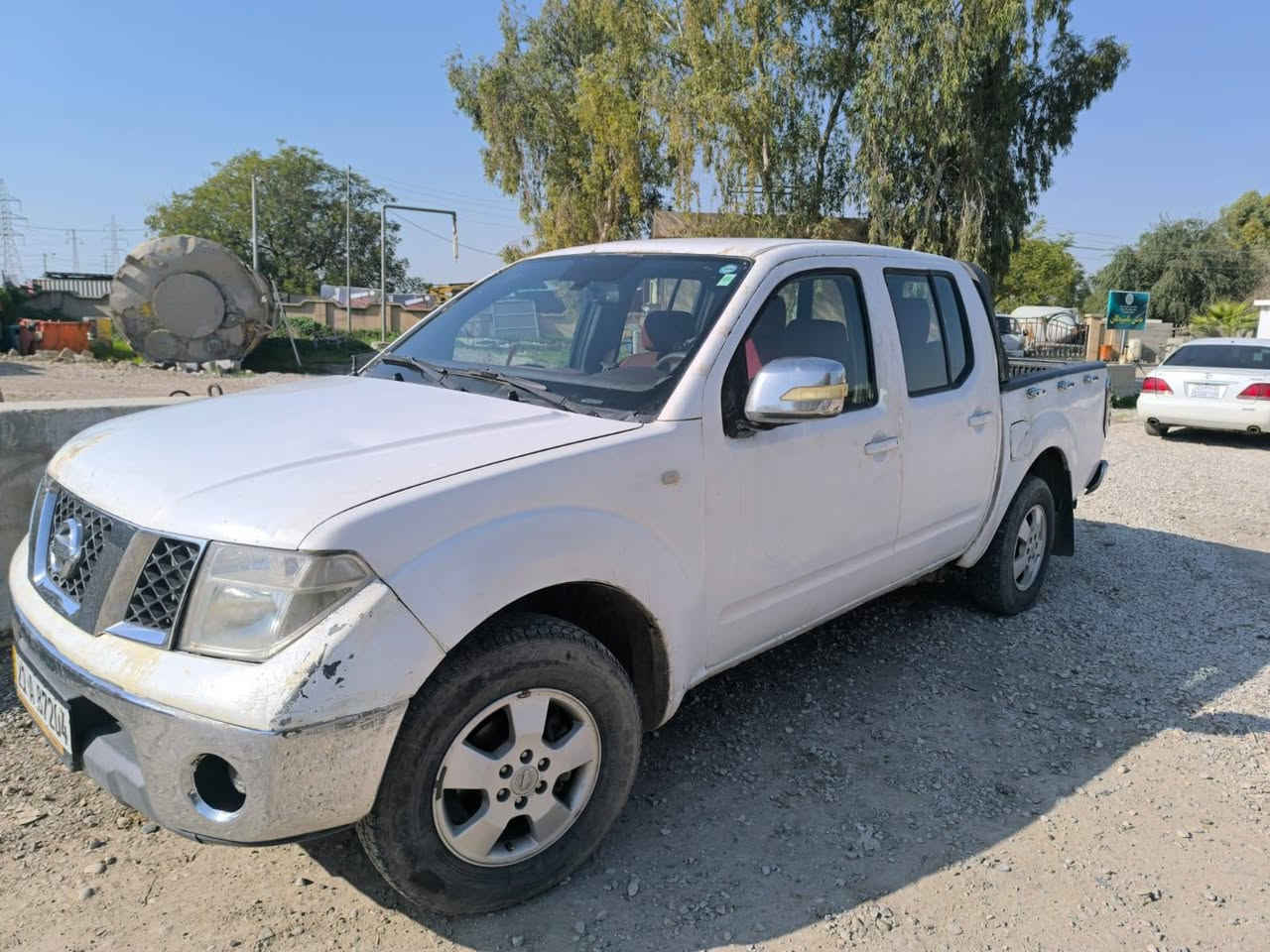 السلام عليكم نيسان  نيفارة 2009 رقم سليمانيه سنوية لل 2029 بيهة ضرر صفحت السائق ومصبوغة عام مكان السيارة ديالى كفري السعر 65 بيها مجال بصيط للستفسار ***********@***********
